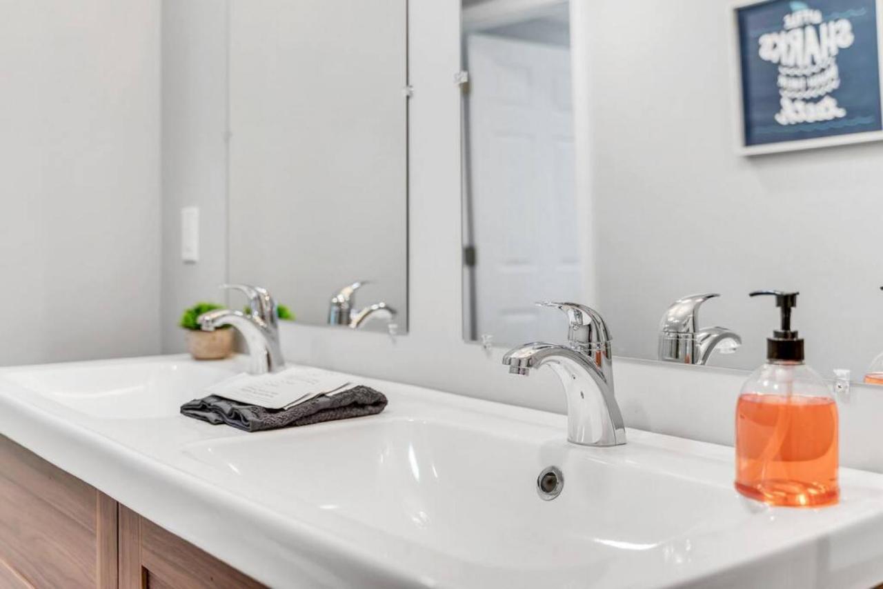 Dave And Busters, Outlets, Convention Center Across Street W Parking - Sleeps 15 Villa Atlantic City Buitenkant foto